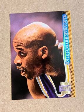 1996-97 Topps Stadium Club - Shaquille O'Neal #18 Los Angeles Lakers Card